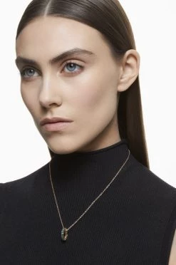 Γυναικεία Κολιέ Swarovski πράσινο -Swarovski Sales Store unnamed file 1626